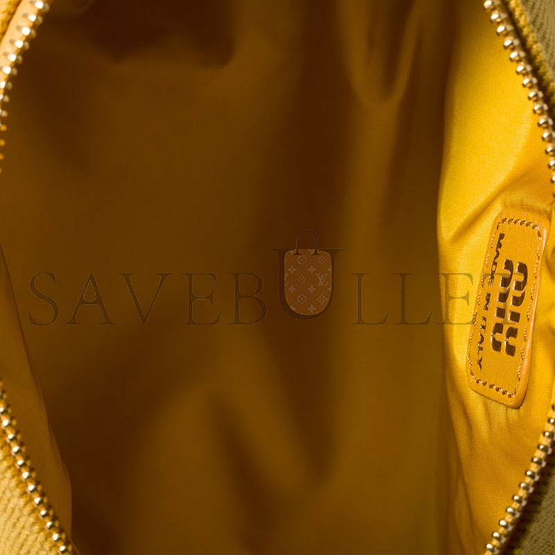 MIU MIU GABARDINE POUCH 5NE853 (22*9*9cm)